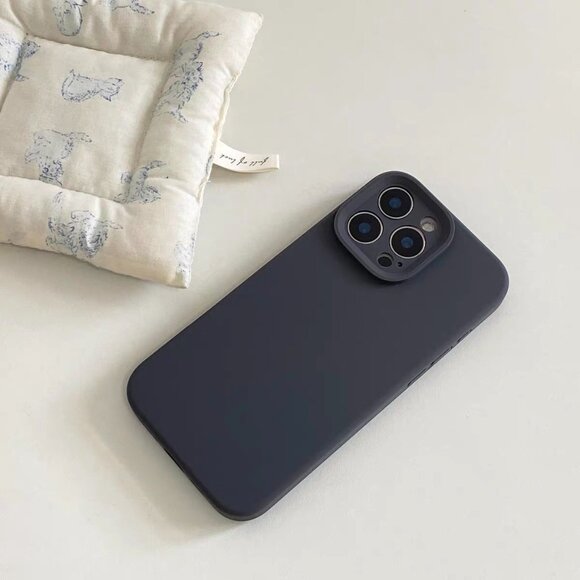 Dark Gray iPhone 16 Pro Max Case - Picture 2 of 2